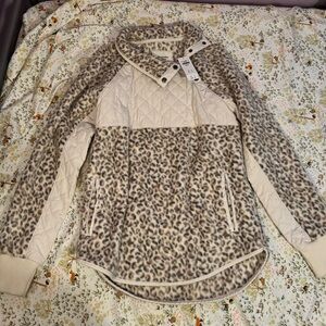 Abercrombie & Fitch Leopard Print Sweatshirt - Cream and Gray